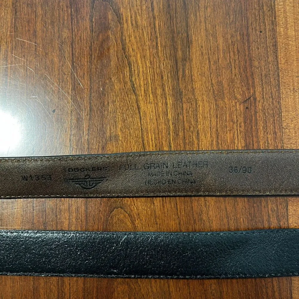 Set of two men’s full grain Leather belts Dockers Brown Size 36/90 &dark brown M